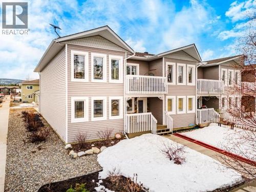 102 Pintail St, Whitehorse, YT, Y1A0J8 | Card Image