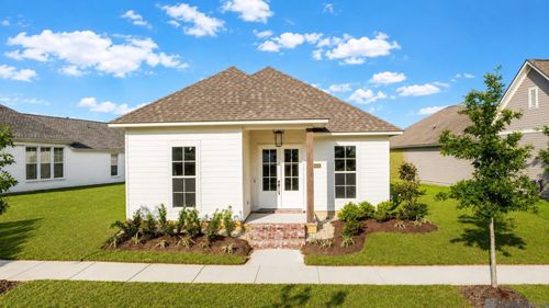 4063 Memorial Sq, Zachary, LA, 70791-7867 | Card Image