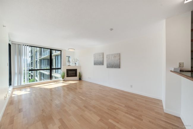 811 - 7831 Westminster Highway, Condo with 2 bedrooms, 1 bathrooms and 1 parking in Richmond BC | Image 7