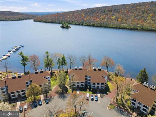 101g-45 Midlake Dr, LAKE HARMONY, PA, 18624-2202 | Card Image