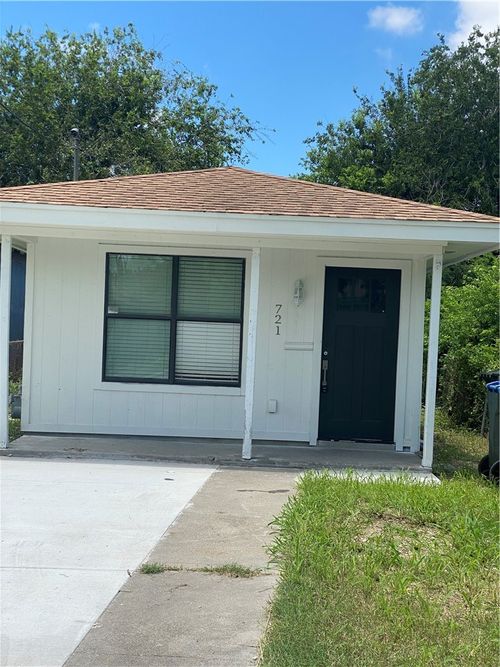 721 Elesa St, Corpus Christi, TX, 78405-2523 | Card Image