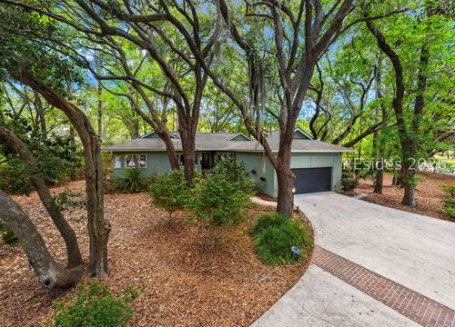 2 Trillium Lane, Hilton Head Island, SC, 29926 | Card Image