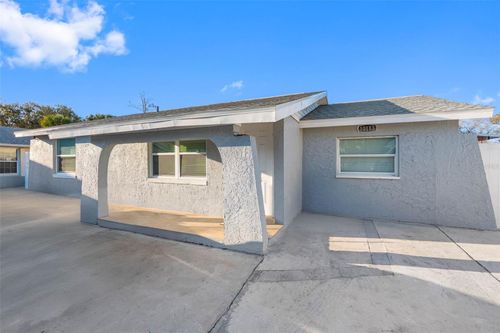 10113 Royal Acres Ct, TAMPA, FL, 33615-2671 | Card Image