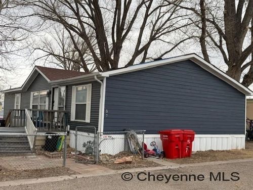 57-300 E Prosser Rd, Cheyenne, WY, 82007-3152 | Card Image