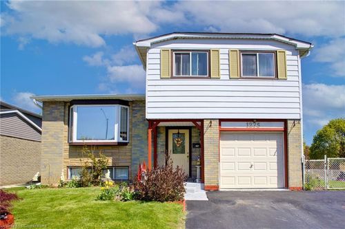 1275 Dunbar Rd, Cambridge, ON, N3H4Z6 | Card Image