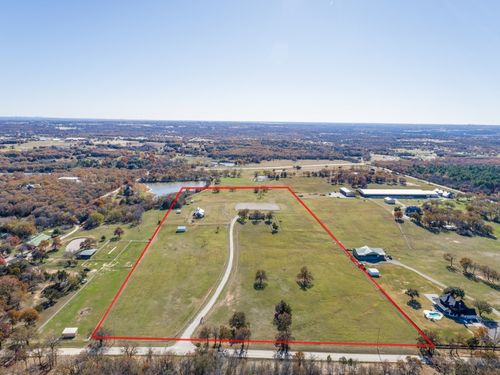 11176 Merrill Rd, Pilot Point, TX, 76258-7305 | Card Image