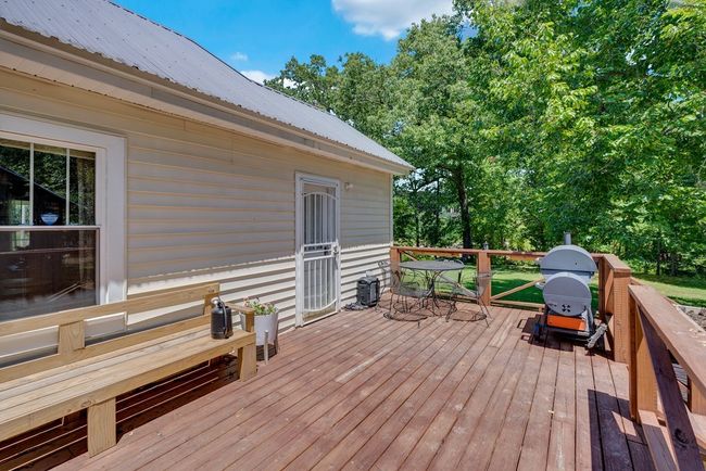 13593 Old Kentucky Rd, Home with 1 bedrooms, 1 bathrooms and 2 parking in Sparta TN | Image 18
