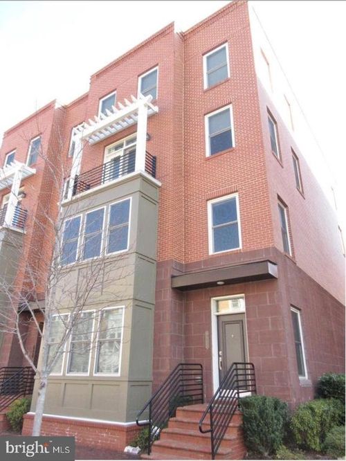 1903 Main Line Blvd, ALEXANDRIA, VA, 22301 | Card Image