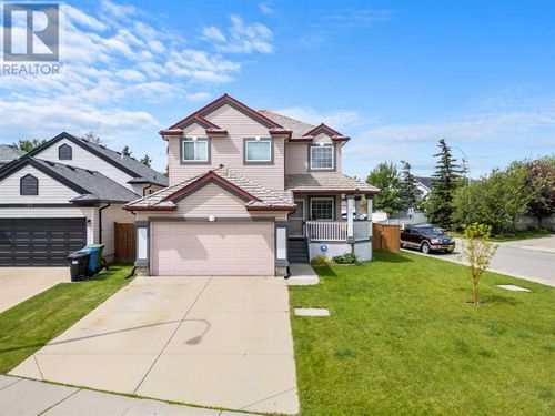 196 Harvest Park Way Ne, Calgary, AB, T3K4H8 | Card Image