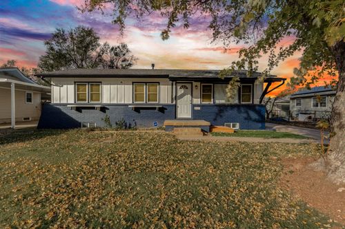 3009 S Bennett Ave, Wichita, KS, 67217-1918 | Card Image