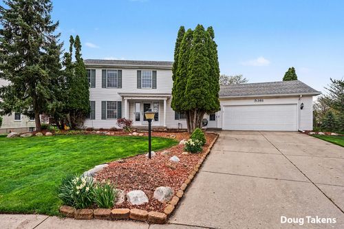5381 Bunker Hill Ct Se, Kentwood, MI, 49508-6652 | Card Image