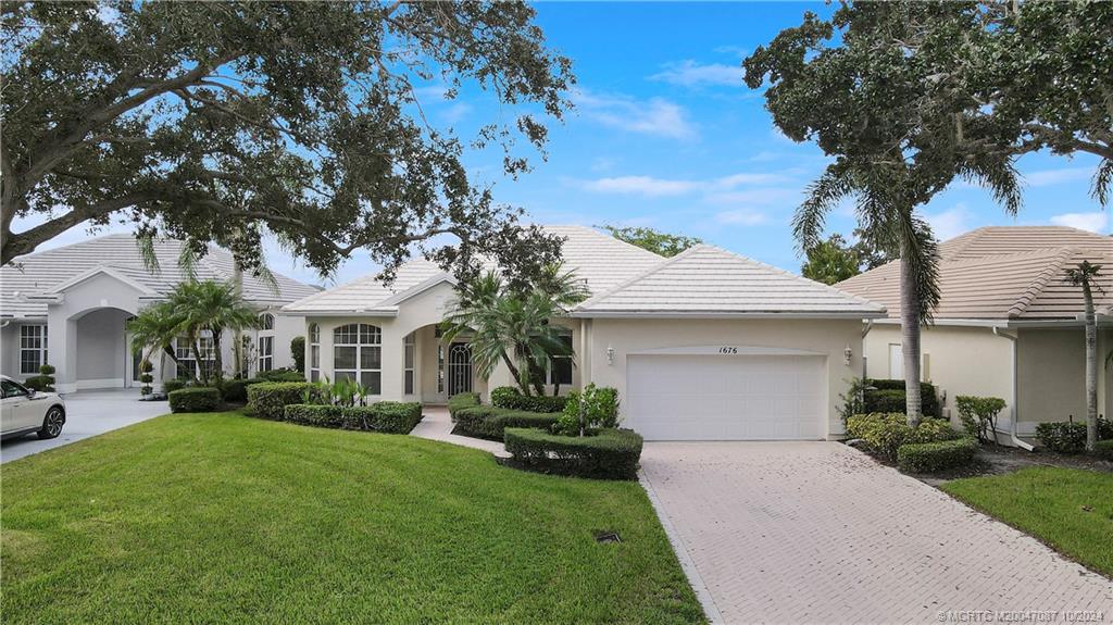 Monarch Club Dr, Palm City, FL 34990