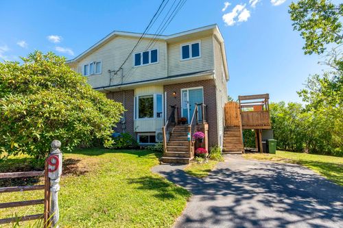 9 Longstaff Crt, Eastern Passage, NS, B3G1H3 | Card Image