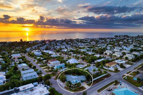 314 61st St, HOLMES BEACH, FL, 34217-1527 | Card Image