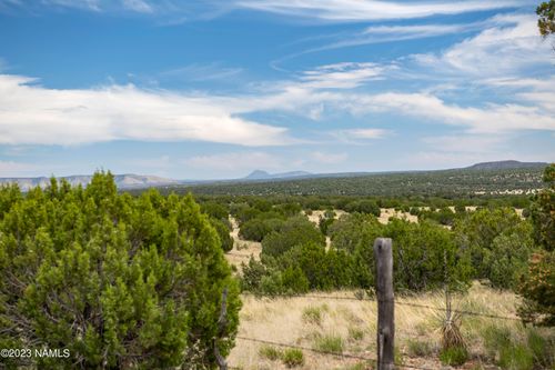 000-A Pine Ridge Road, Seligman, AZ, 86337 | Card Image