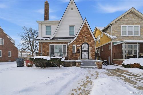 17141 Greenlawn St, Detroit, MI, 48221-2999 | Card Image