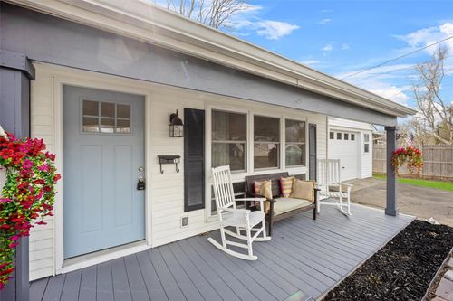 13 Cornell Ave, Red Hook, NY, 12571-1000 | Card Image