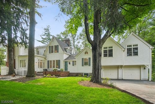 2 Tall Pine Ln, Short Hills, NJ, 07078-1343 | Card Image