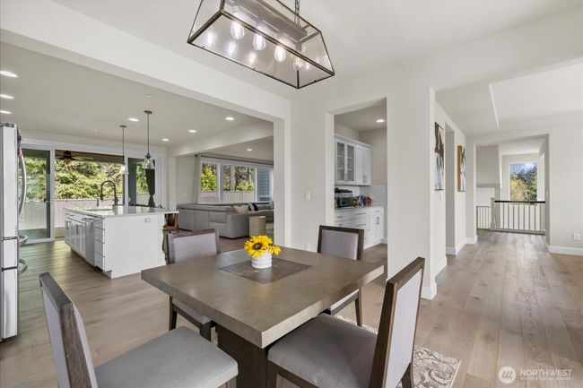 Check out the butlers work station w/walkin pantry | Image 16