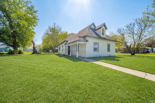 314 Craven St, Sweetser, IN, 46987 | Card Image