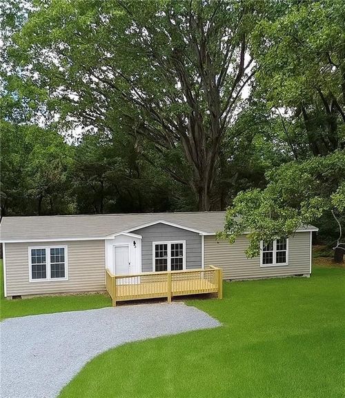 8671 Pea Ridge Rd, Cornelia, GA, 30531-4607 | Card Image