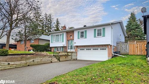 {{alt}} | Card Image