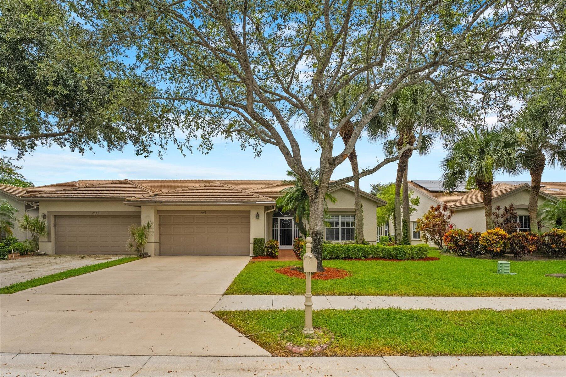 Rockbridge Cir, Lake Worth, FL 33467