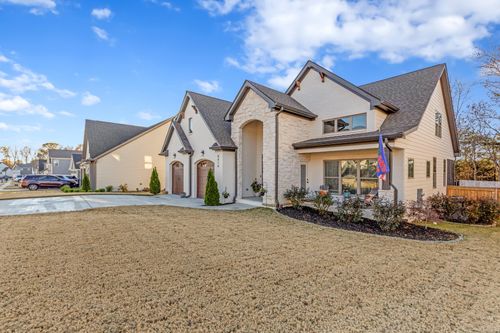 8870 Silver Maple Dr, Ooltewah, TN, 37363-2958 | Card Image