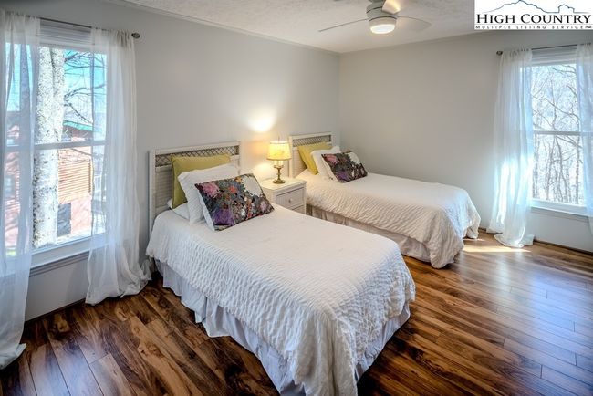 202 Cliffside Ln, House other with 4 bedrooms, 3 bathrooms and null parking in Seven Devils NC | Image 22