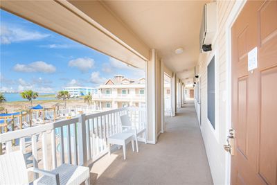 213 - 15034 Aruba Drive, Condo with 1 bedrooms, 1 bathrooms and 1 parking in Corpus Christi TX | Image 3