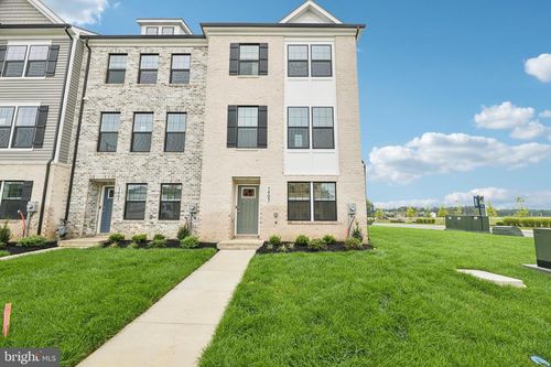 7431 Calm Retreat Blvd, BRANDYWINE, MD, 20613-8093 | Card Image