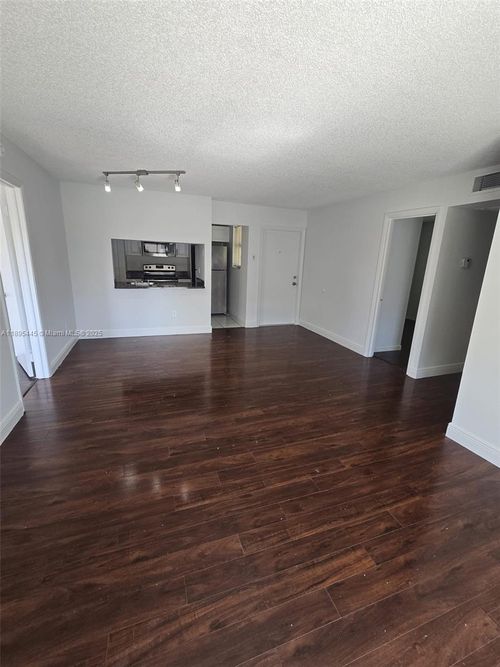 23-9808 Hammocks Blvd, Miami, FL, 33196-1516 | Card Image