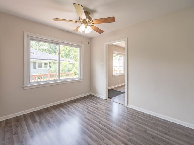566 Glendale Ave, House other with 3 bedrooms, 1 bathrooms and 2 parking in Glen Ellyn IL | Image 4