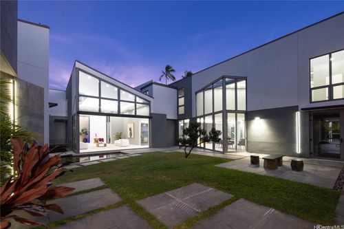 4758 Kahala Ave, Honolulu, HI, 96816-5243 | Card Image