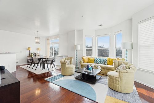 apt-236-275 Custer Ave, Jersey City, NJ, 07305-1751 | Card Image