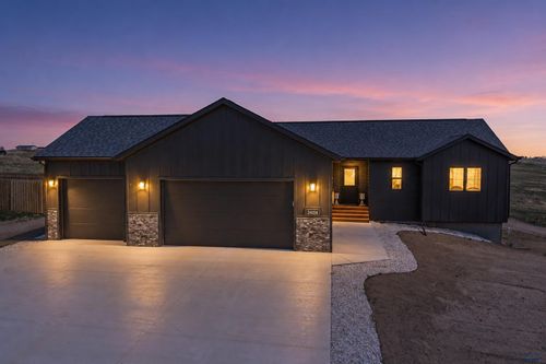 24024 Bridle Ridge Rd, Rapid City, SD, 57701-8407 | Card Image