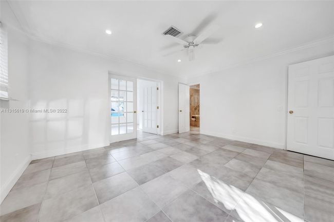 2632 Se 10 Th Ct, House other with 3 bedrooms, 2 bathrooms and null parking in Pompano Beach FL | Image 29