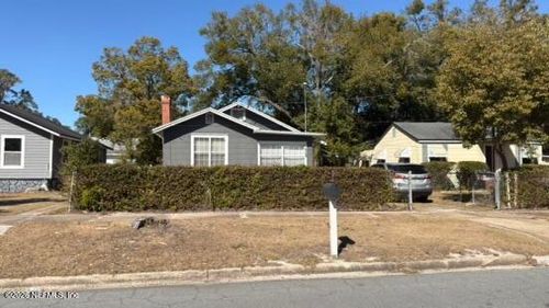 529 W 59th St, Jacksonville, FL, 32208-4526 | Card Image