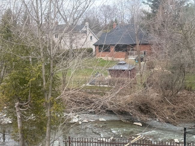 20 Leland Ave, House other with 3 bedrooms, 1 bathrooms and 4 parking in Etobicoke ON | Image 8