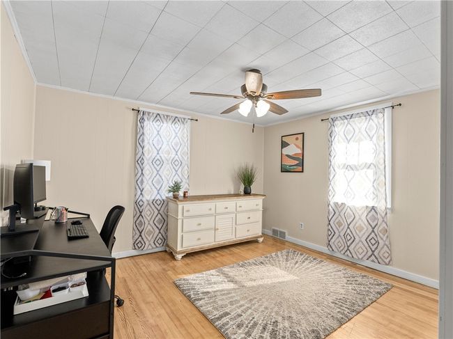 1411 2 Nd St, House other with 3 bedrooms, 3 bathrooms and 1 parking in Beaver PA | Image 20