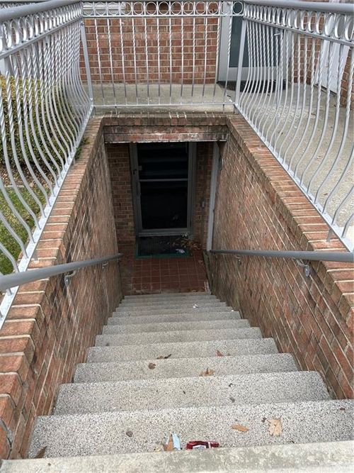 8413 13th Ave, Brooklyn, NY, 11228-3325 | Card Image