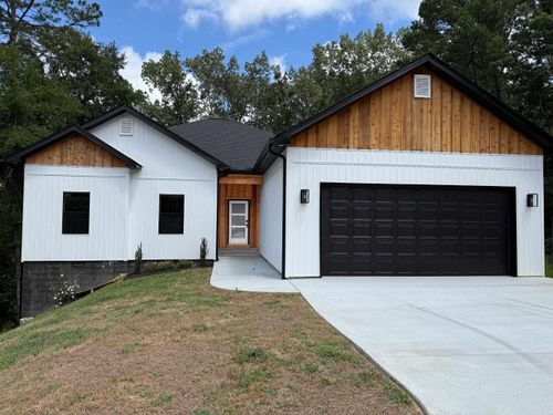 2002 Cherry Xing, Benton, AR, 72015-4763 | Card Image