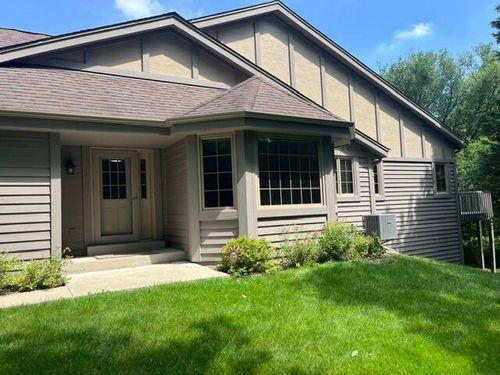 2845 Teal Ridge Ct, Brookfield, WI, 53045-3477 | Card Image