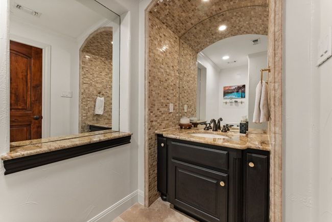 Main level half bath. | Image 17