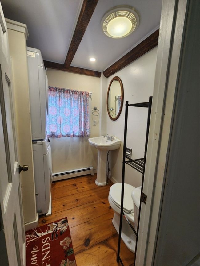 981 River Rd, Home with 4 bedrooms, 3 bathrooms and 5 parking in Marstons Mills MA | Image 22