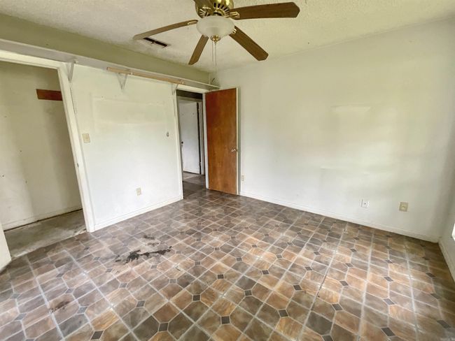 202 Quail Ln, House other with 3 bedrooms, 2 bathrooms and null parking in Hooks TX | Image 18