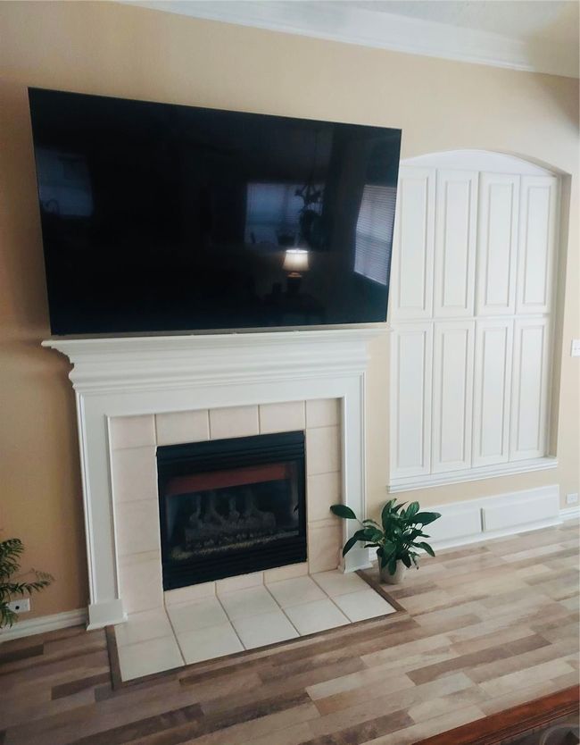 Fireplace. | Image 13