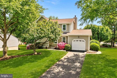 1100 Jeff Ryan Dr, HERNDON, VA, 20170-3656 | Card Image
