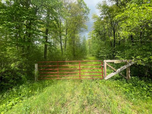 XXXE 210th Avenue, Eureka, WI, 54024 | Card Image