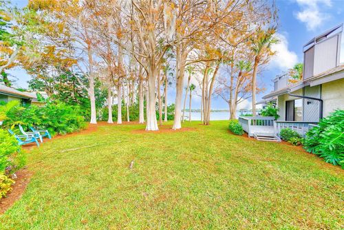 apt-7-90 S Highland Ave, Tarpon Springs, FL, 34689-5370 | Card Image